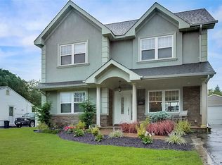 4348 Ava Rd, Bethpage, NY 11714