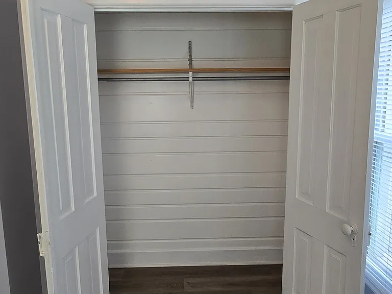 212 Oak St #1 — Photo 14