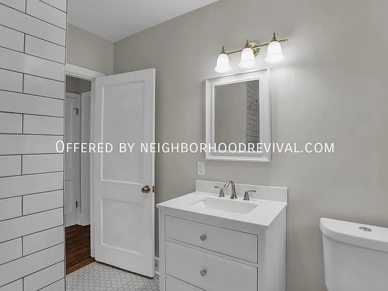3368 Douglass Ave — Photo 18