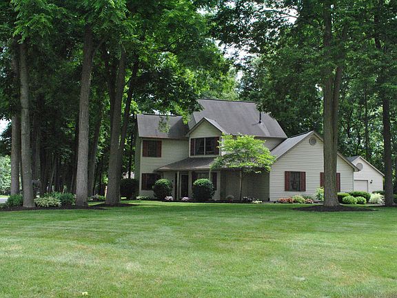 2nd image of 708 Wilson Ct