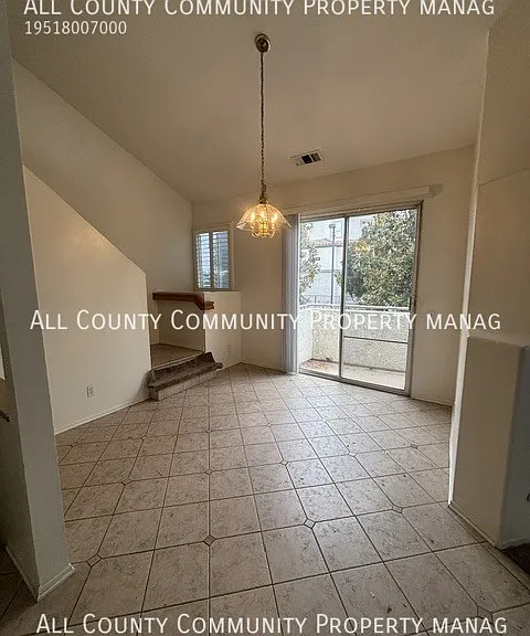 1042 N Turner Ave #216 — Photo 2