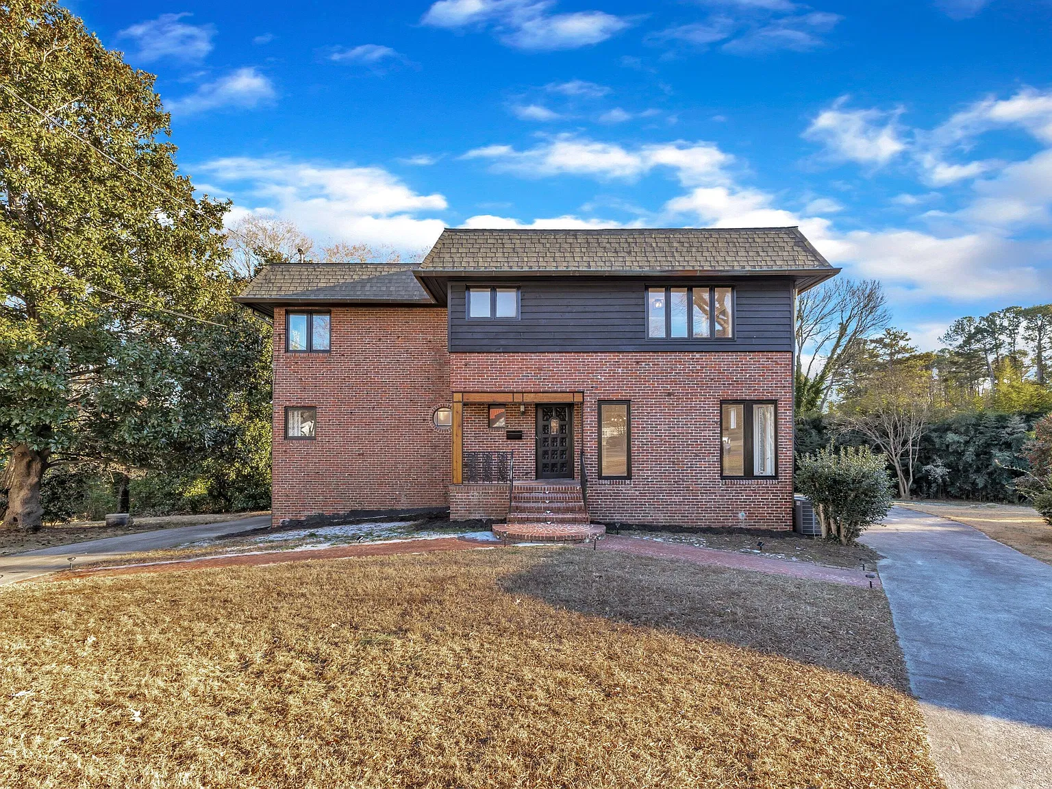 4 bed, 3.5 bath, 3067 sqft, $2,400 — Photo 4