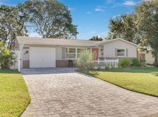 2005 Jefferson Ave, Dunedin, FL 34698