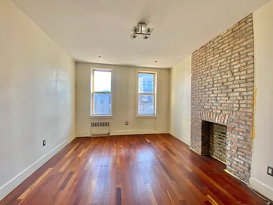 Rented by Simply Brooklyn Realty Inc | media 8