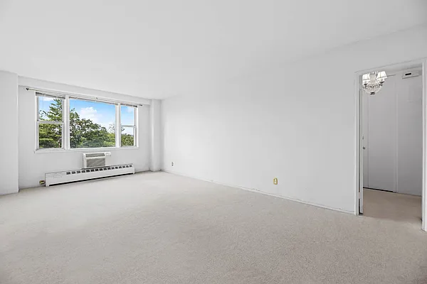 Sold by Argo Residential | media 18