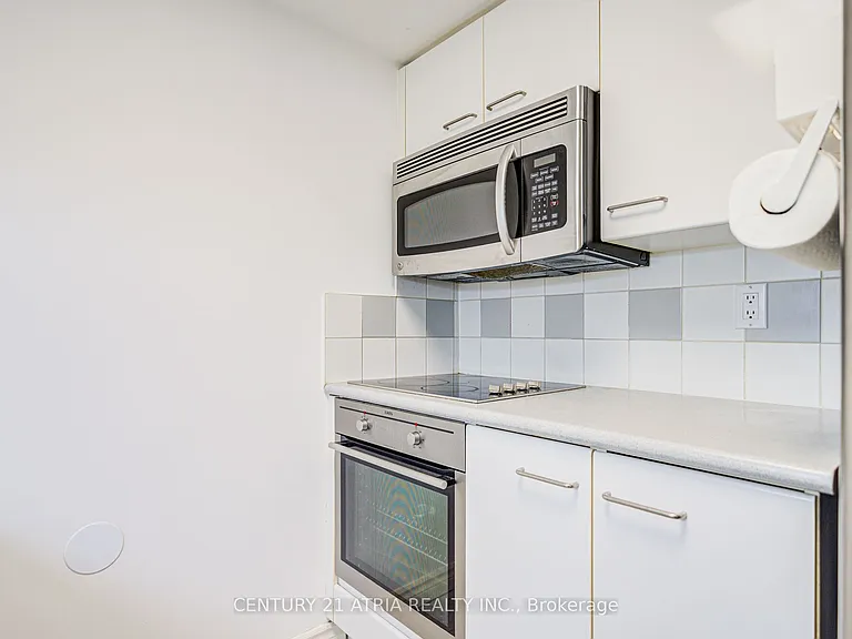 38 Elm St #2715 — Photo 15