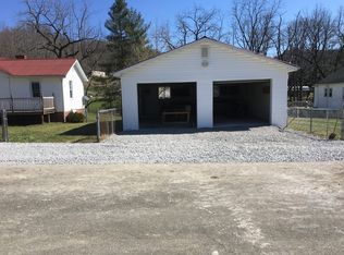 176 Albert St, Bluefield, VA 24605