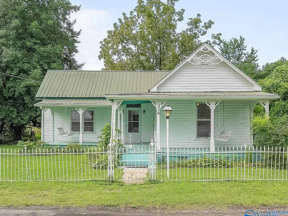 222 Church St, Gurley, AL 35748 Zillow