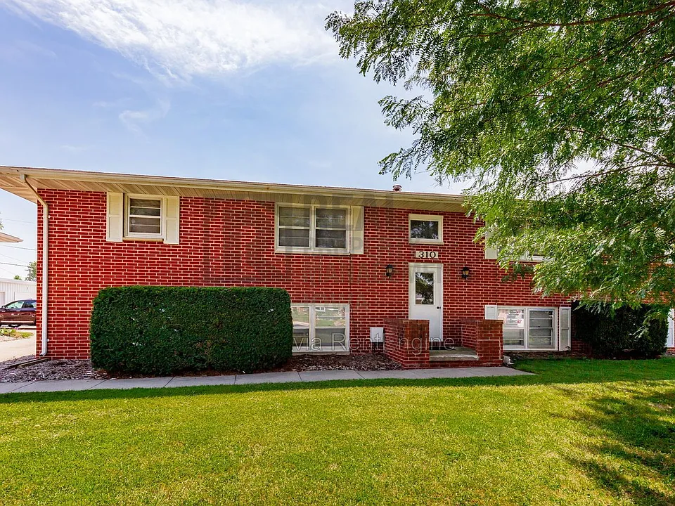 310 E 5th St #3