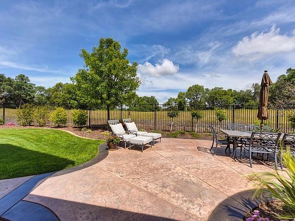 3rd image of 6509 Goya Way