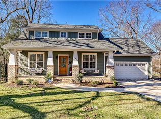 4928 Valley Stream Rd, Charlotte, NC 28209