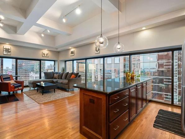 1101 Walnut St Unit 1207