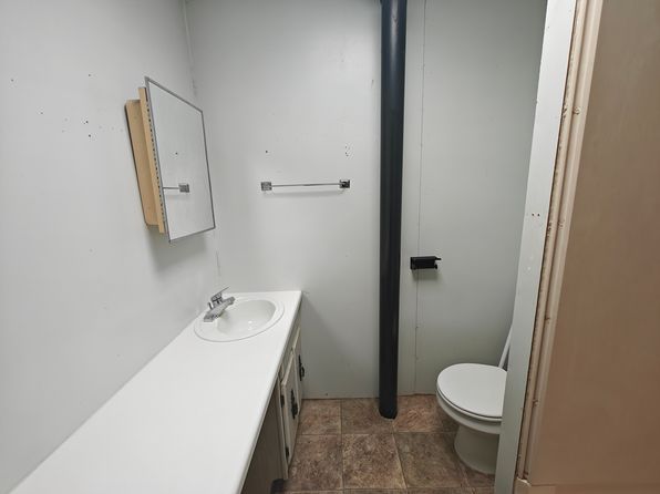 501 N Main St #8