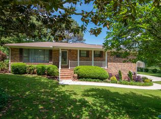 200 Powell St, Gurley, AL 35748