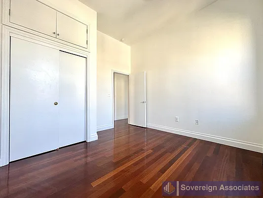 Rented by Sovereign Associates | media 5