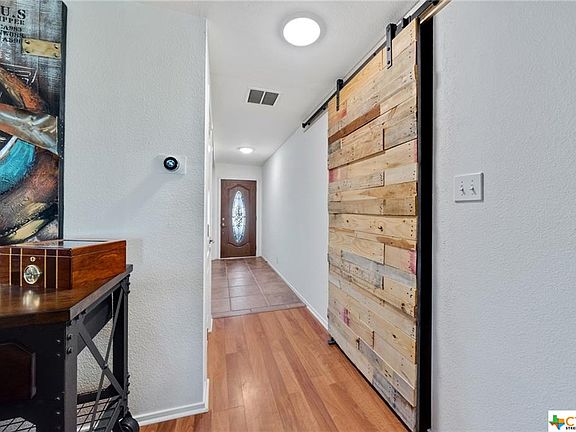 2nd image of 535 Coral Hbr