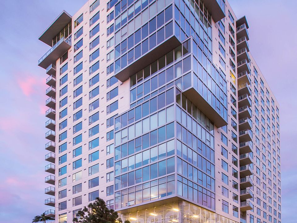 1st image of 1050 S Grand Ave Unit 1002