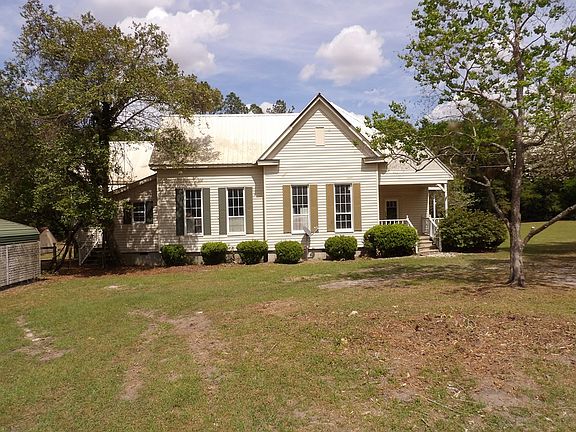 3rd image of 6595 River Rd