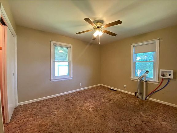 2nd image of 2722 W 32nd St