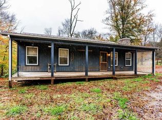 1479 Sandhill Rd, Irvine, KY 40336