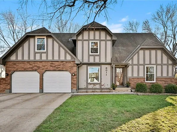 8011 W 113th St, Overland Park, KS 66210