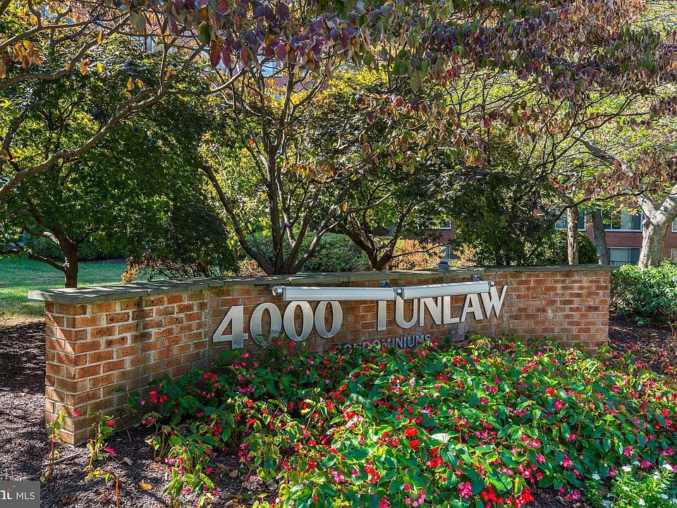 2nd image of 4000 Tunlaw Rd NW Ste 129