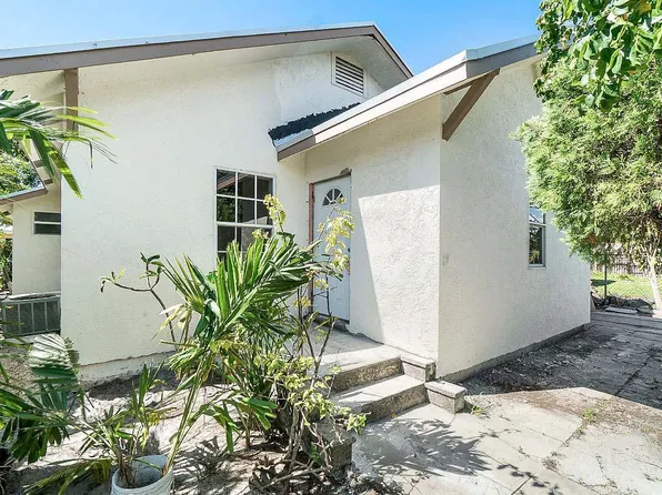 420 Lilac Ct, West Palm Beach, FL