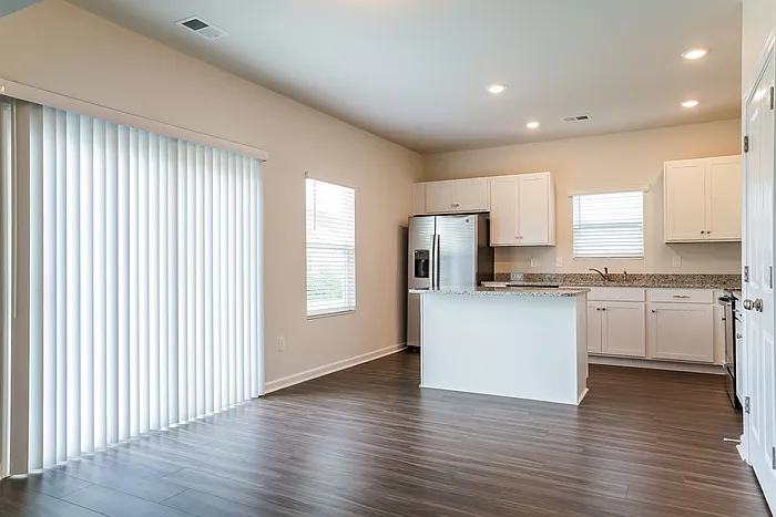 331 Augustine Dr — Photo 7