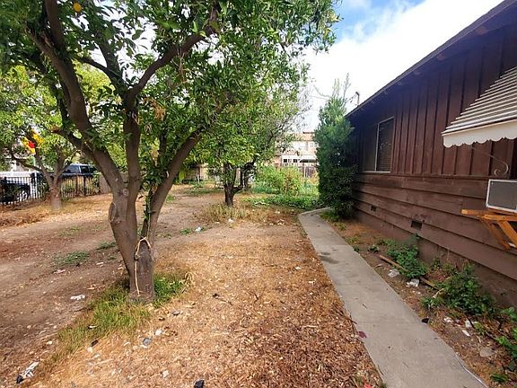 2nd image of 6352 N Muscatel Ave