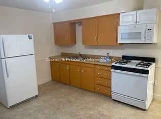 234 East St #2F, Pawtucket, RI 02860