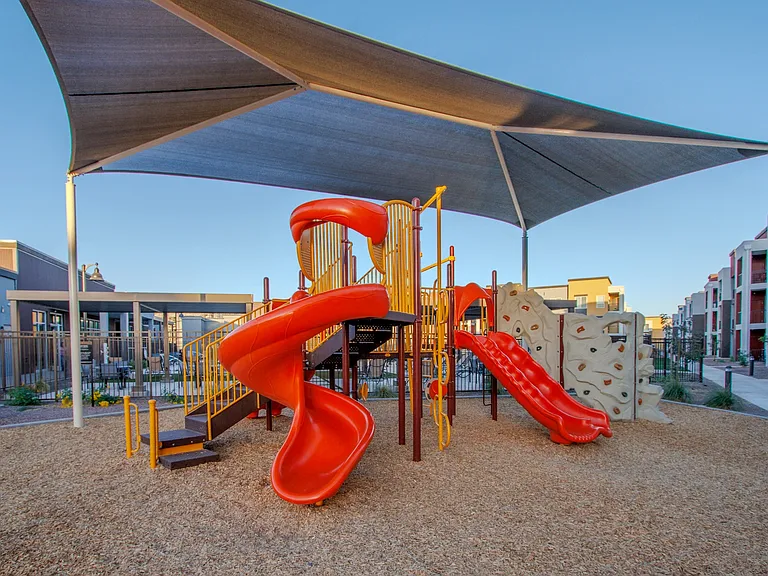 Copa Flats — Photo 58