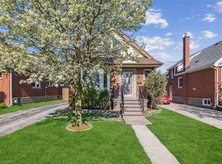 20 Buchanan St, Hamilton, ON L9A2V8
