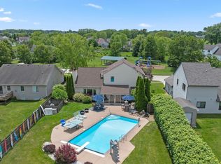 16316 Thunderbird Rd, Huntertown, IN 46748