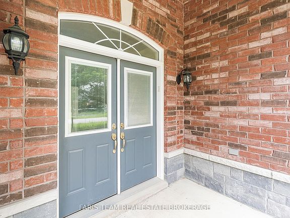 2nd image of 4 Diamond Valley Dr