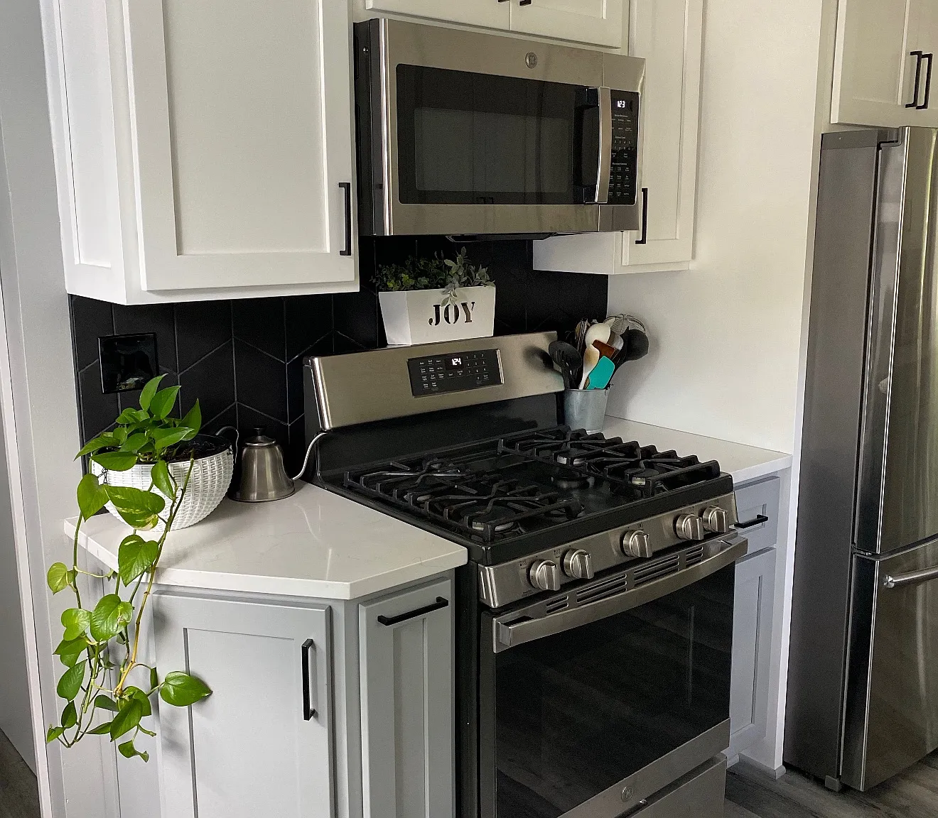 3 bed, 1024 sqft, $1,400 — Photo 3