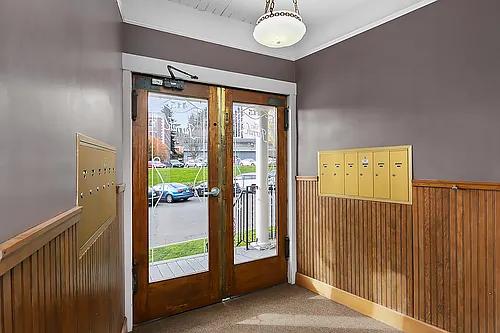 415 Fawcett Ave Photo 1