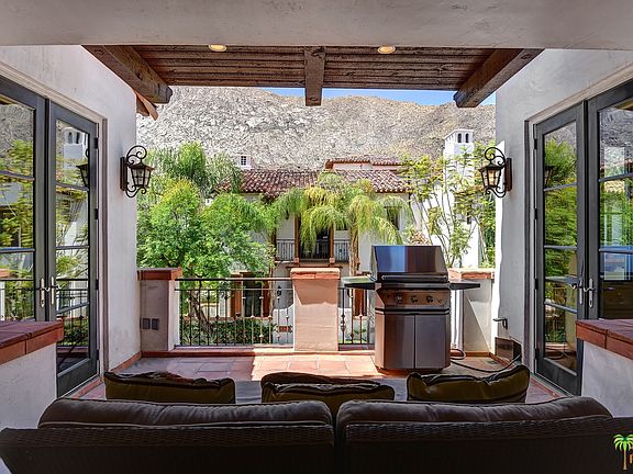 3rd image of 268 Calle La Soledad