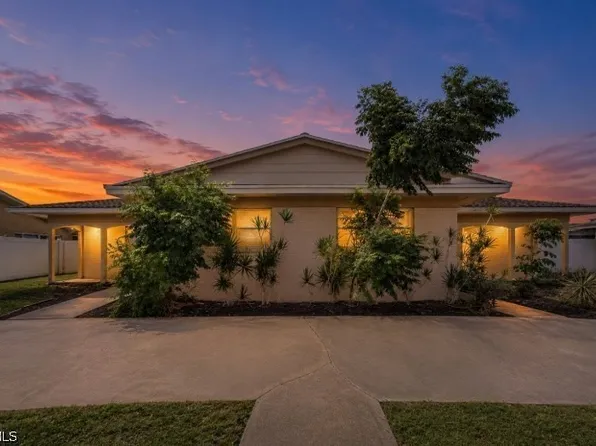 1306 SE 40th Ter, Cape Coral, FL 33904