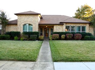 2014 E Branch Hollow Dr, Carrollton, TX 75007