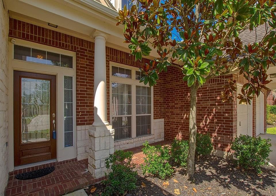2nd image of 9410 Garnet Falls Ln