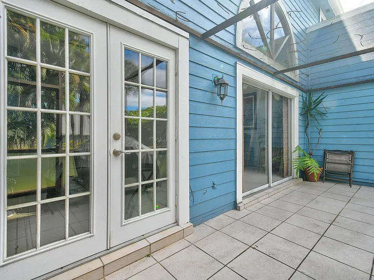 1003 Ocean Dunes Cir — Photo 34