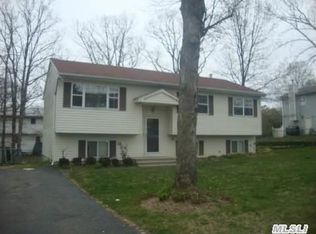 163 N 27th St, Wyandanch, NY 11798