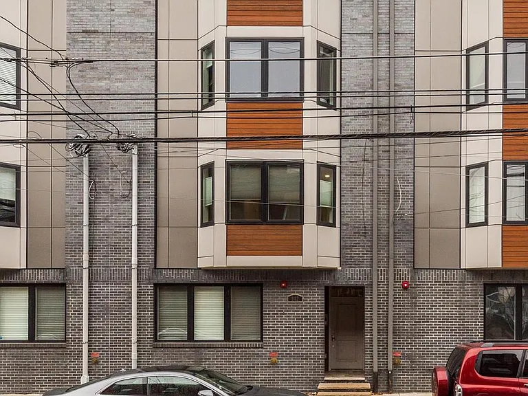 912 N 16th St #B — Photo 22