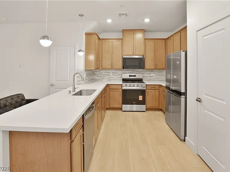 12460 Kings Creek Pl — Photo 9