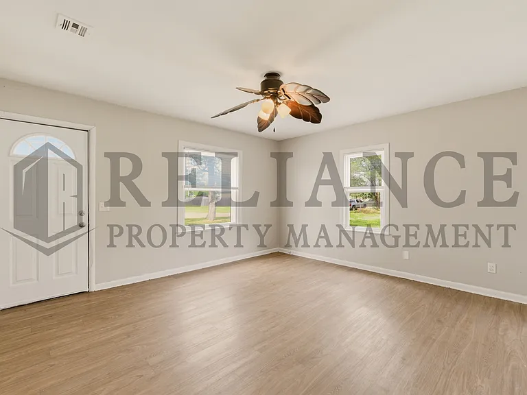 6021 W Newell St — Photo 11