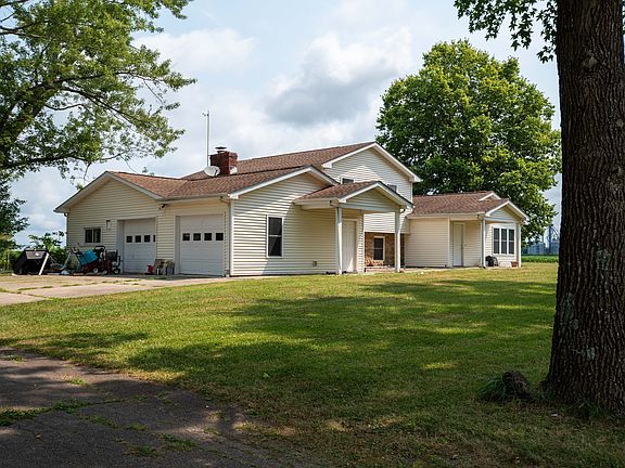 4th image of 8464 E 25th St
