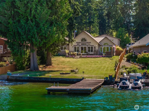 5419 W Tapps Drive E, Lake Tapps, WA 98391