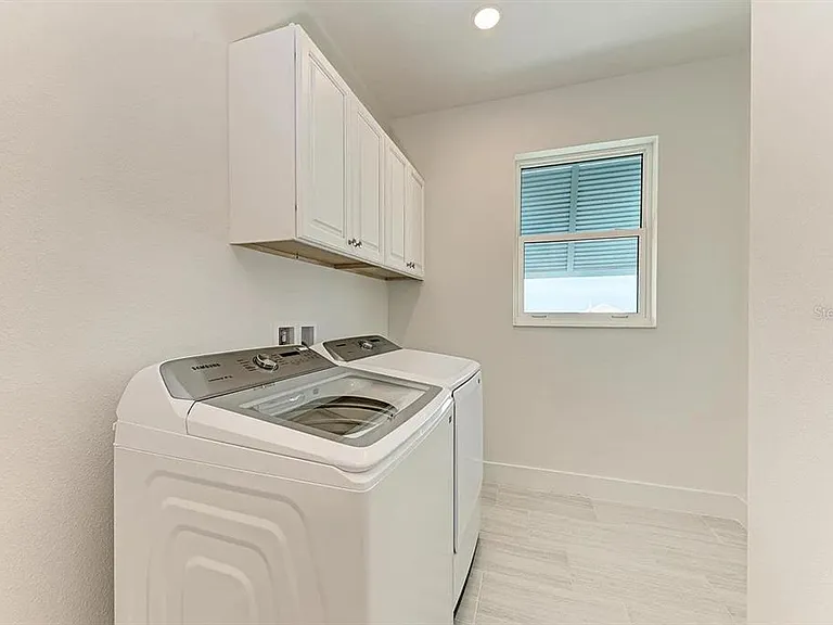 10016 Rembrandt Way #202 — Photo 14