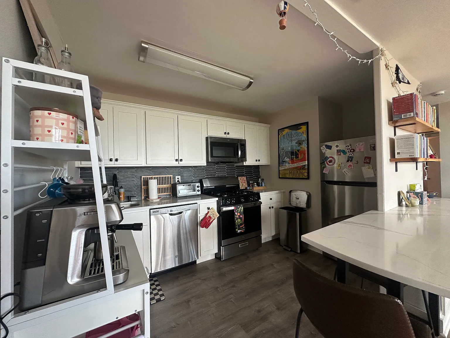Studio, 650 sqft, $1,700 — Photo 3