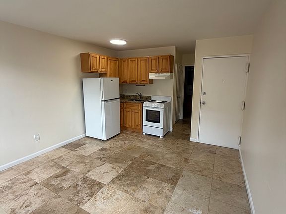 5th image of 137 70th St APT 2A